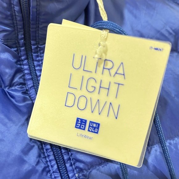 Nwt Uniqlo Blue ultra light down zip up Puffer Jacket pocketable size large - Picture 11 of 13